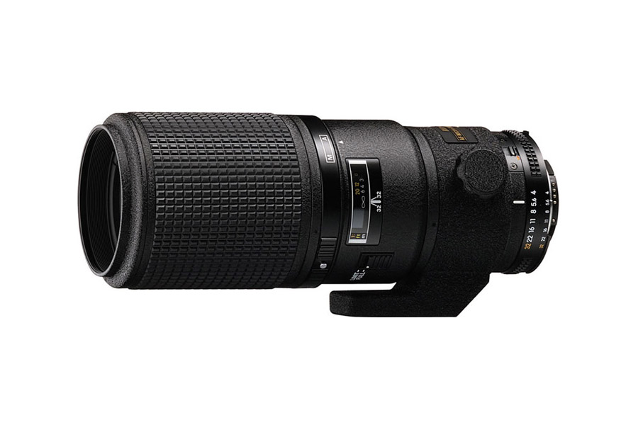Nikon 200mm f 4D ED-IF AF Micro-Nikkor - 